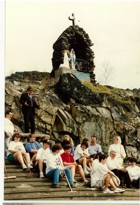 Vue de la grotte Notre-Dame-de-Lourdes  de Sudbury