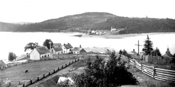 La mission des Oblats près du fort Témiscamingue, en 1887 © Bibliothèque et Archives Canada