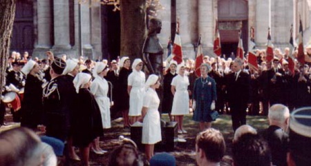 Inauguration de la statue de Jeanne Mance à Langres le 5 mai 1968.