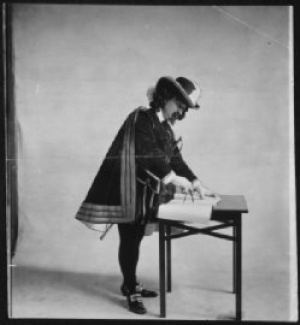 Photograph of a man personifying Samuel de Champlain during the Quebec City tricentennial celebrations, Bibliothèque et Archives Nationales du Québec