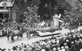 Char Marianne s'en va-t-au moulin, 1925.