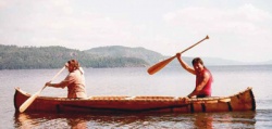 A birch bark canoe on Lake Timiscaming © Parks Canada