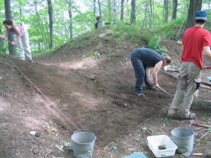 Fouilles archéologiques de l'une des embrasures à canon du fort Jacques-Cartier