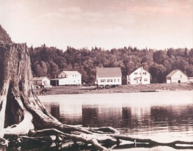 Buildings owned by Canadian International Paper. Photo: Parc National du Mont-Tremblant collection
