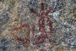 Les peintures rupestres, témoins du passage des peuples algonquiens. © Parcs Canada.
