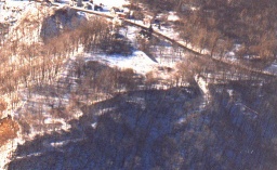 Photographie aérienne du fort Jacques-Cartier