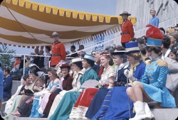 Cérémonie de l'Anniversaire du Canada durant l'Expo 67. BAC
