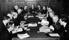 Délégation canadienne, conférence des Nations Unies, 1945. BAC
