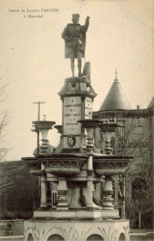 Montreal's Jacques Cartier Statue, Postcard, BAnQ