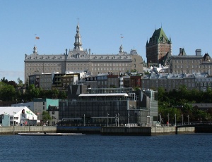 Séminaire de Québec vu du Vieux-Port de Québec, 2008
