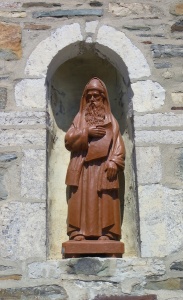 Saint Zacharie, sculpture de Médard Bourgault, façade ouest de léglise, 2011