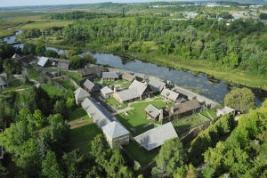 Vue aérienne de Sainte-Marie. À son apogée, la communauté forme presque un petit village.