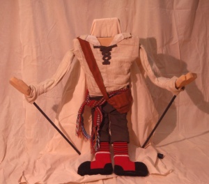 Costume permettant d'incarner l'un des «personnages» de la pièce Ti-Jean et le nénuphar de la destinée