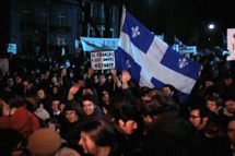 Drapeau du Québec porté par un citoyen, 2007